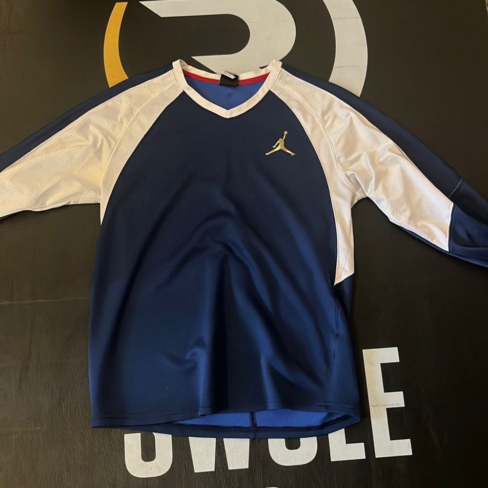 Nike Jordan long sleeve size medium